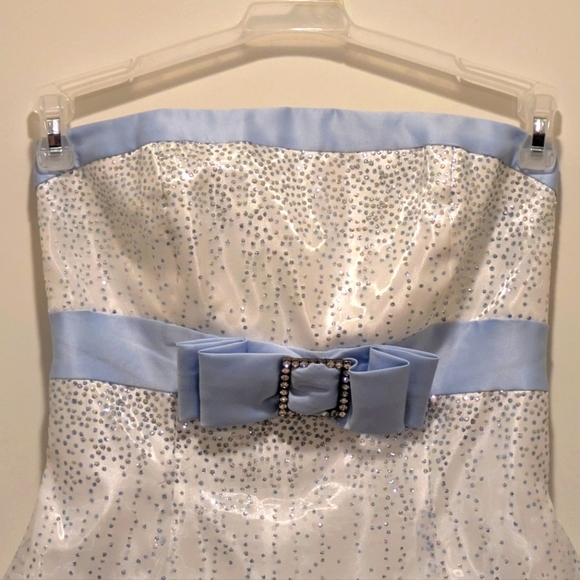 Y2K Jessica McClintock Gunne Sax 5 White and Blue Iridescent Sparkly Mini Dress - Picture 2 of 8